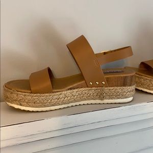 Steve Madden Cici Flatform Sandal